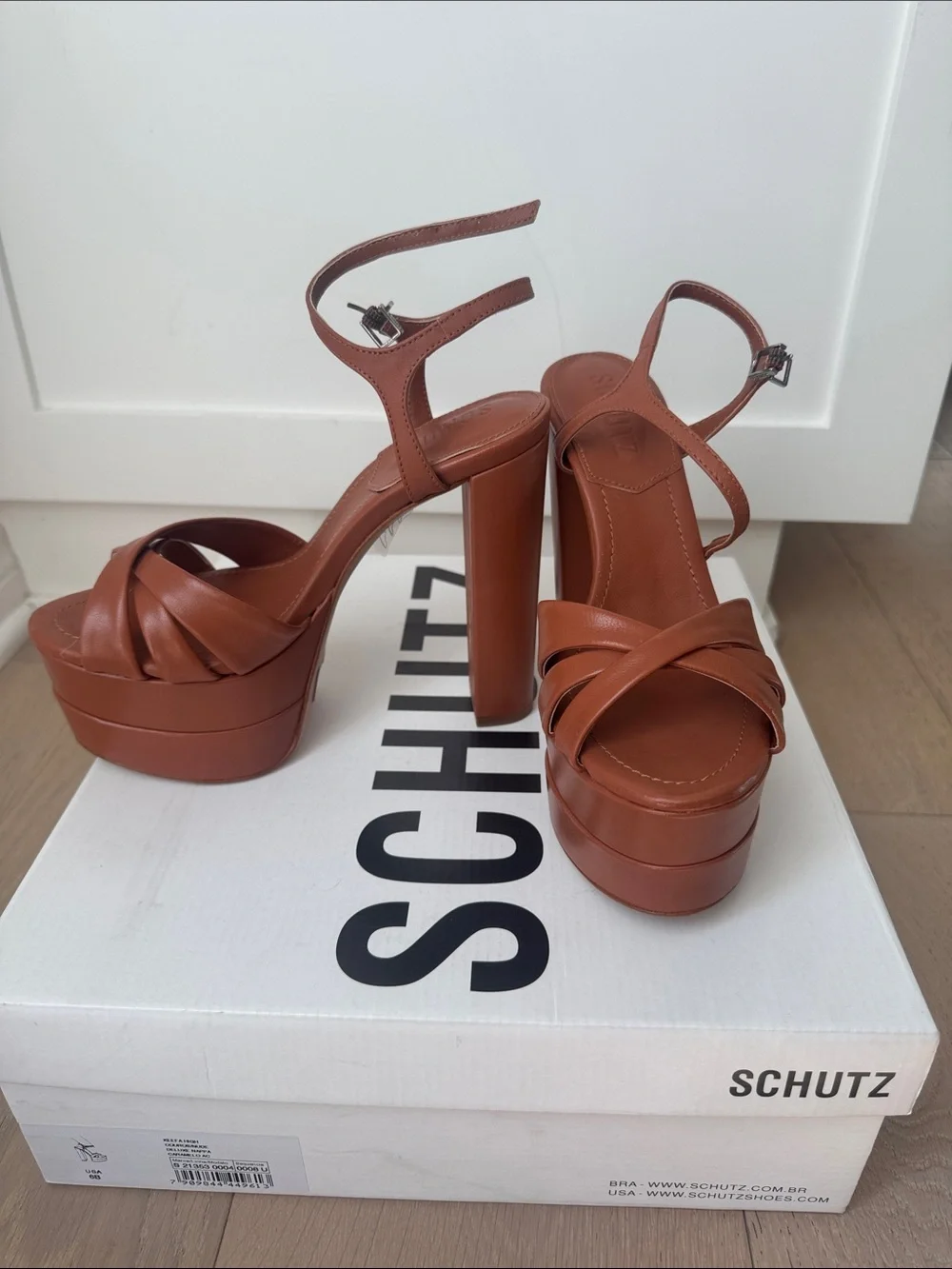 SCHUTZ Brown Leather Platform Sandals with Ankle Strap